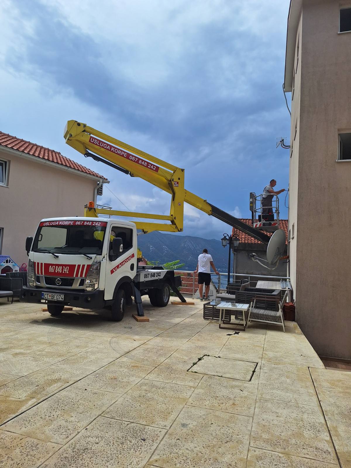 dizalica sa korpom