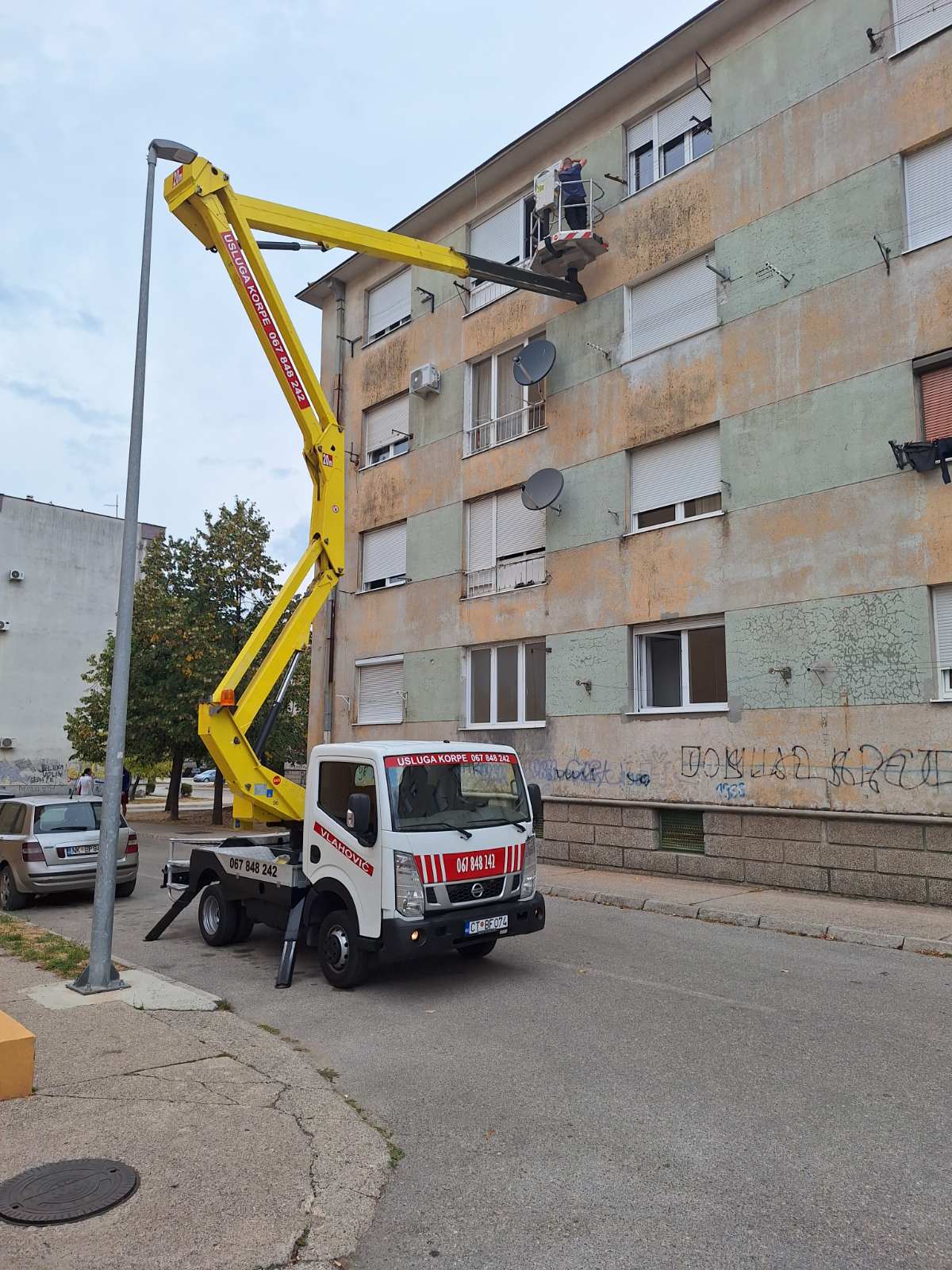 dizalica sa korpom